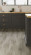 Tarkett Designboden Starfloor Click Ultimate 30 Plus Galloway Oak Grey Brown Pl. M4V Akustikrücken Raum3